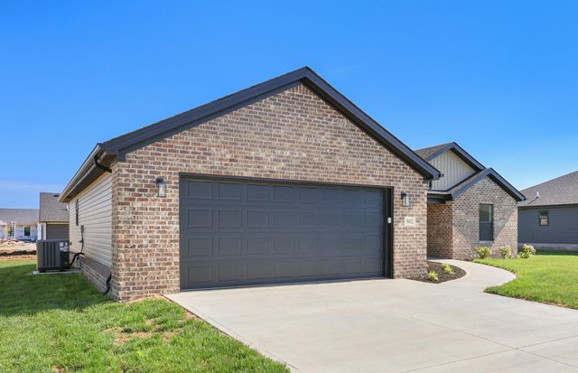 802 Mohawk Drive, Richmond, KY 40475