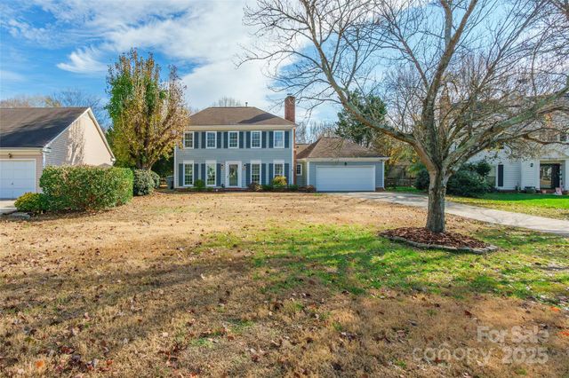 8708 Parkchester Drive, Charlotte, NC 28277