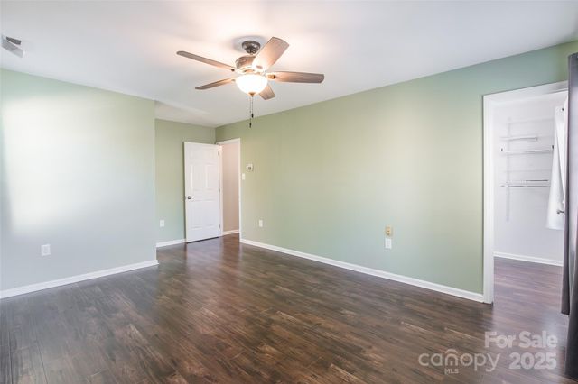 8708 Parkchester Drive, Charlotte, NC 28277