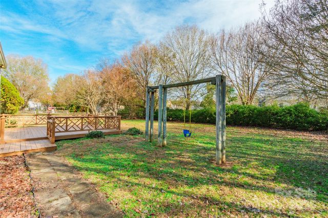 8708 Parkchester Drive, Charlotte, NC 28277