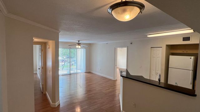 4021 SAN MARINO Boulevard 205, West Palm Beach, FL 33409