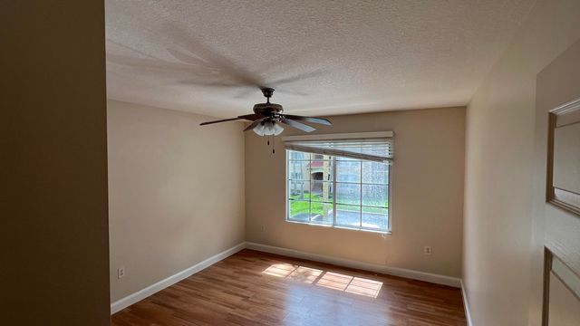 4021 SAN MARINO Boulevard 205, West Palm Beach, FL 33409