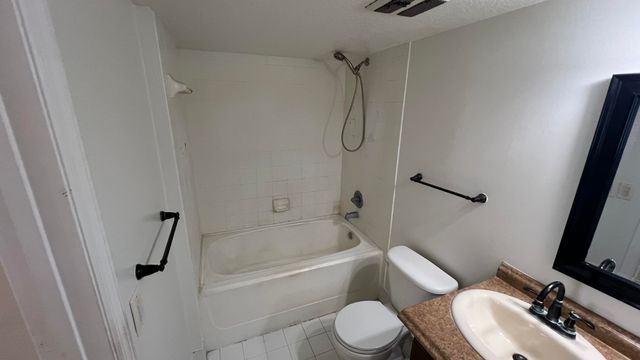 4021 SAN MARINO Boulevard 205, West Palm Beach, FL 33409