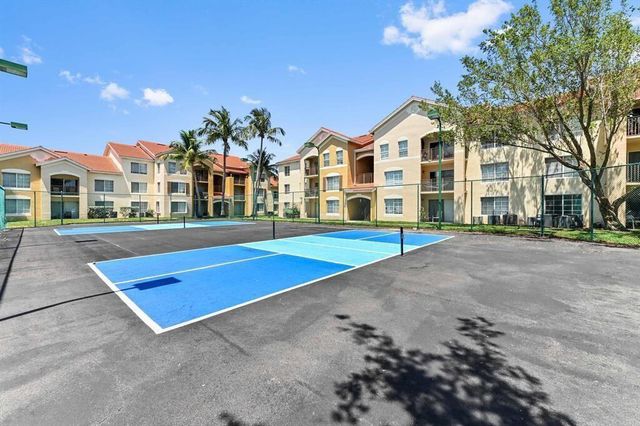 4021 SAN MARINO Boulevard 205, West Palm Beach, FL 33409