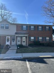 1155 YORK RD #D1, Warminster, PA 18974