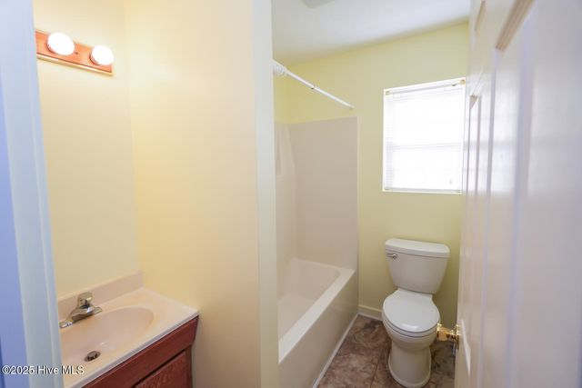 255 Cedar Road, Boiling Spring Lakes, NC 28461