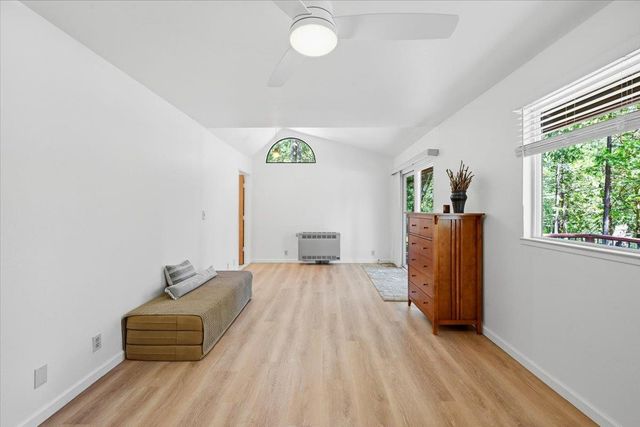 16934 Lake Vera Purdon Rd, Nevada City, CA 95959
