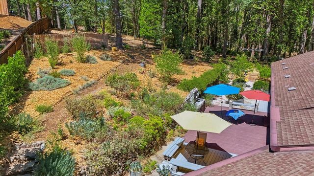 16934 Lake Vera Purdon Rd, Nevada City, CA 95959