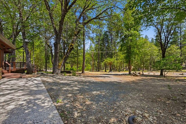 16934 Lake Vera Purdon Rd, Nevada City, CA 95959