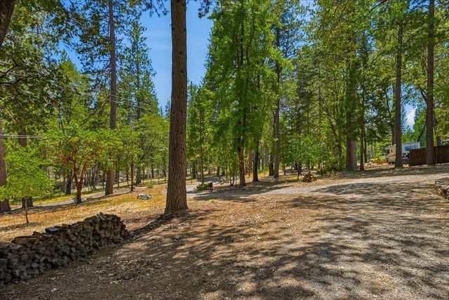 16934 Lake Vera Purdon Rd, Nevada City, CA 95959
