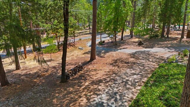 16934 Lake Vera Purdon Rd, Nevada City, CA 95959