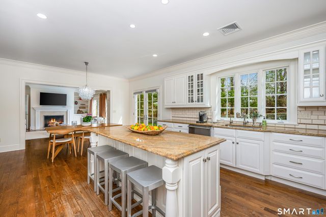 25 Patricia Lane, Darien, CT 06820