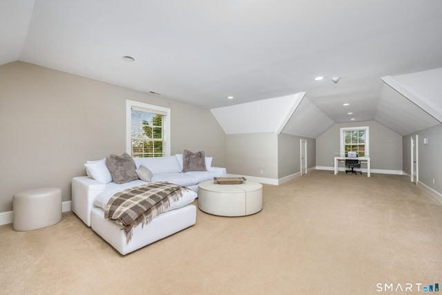 25 Patricia Lane, Darien, CT 06820