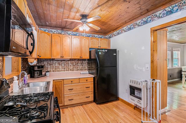 83 Canyon Pass, Cleveland, GA 30528