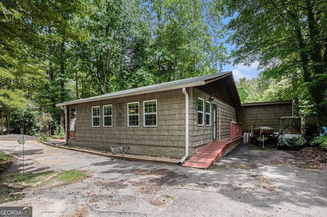 83 Canyon Pass, Cleveland, GA 30528