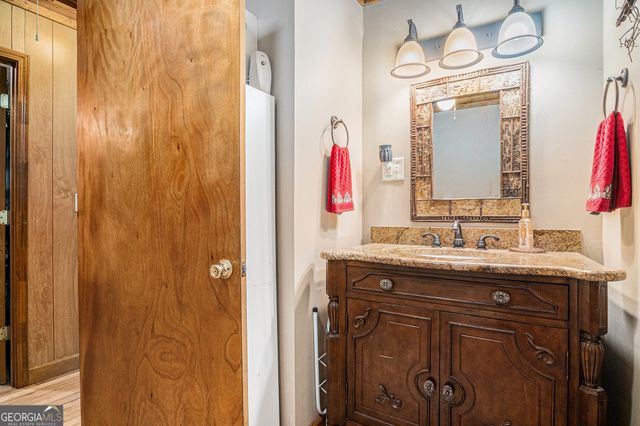 83 Canyon Pass, Cleveland, GA 30528