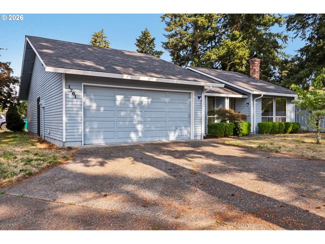 1701 Se 135TH Ave, Portland, OR 97233