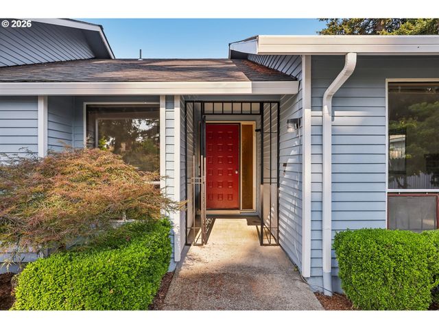1701 Se 135TH Ave, Portland, OR 97233