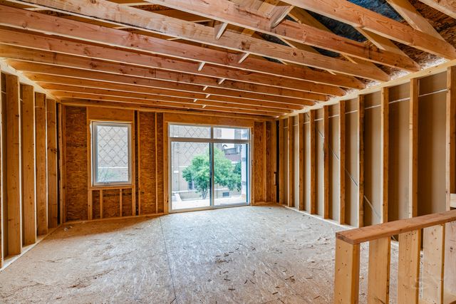 2917 W Arthington Street, Chicago, IL 60612