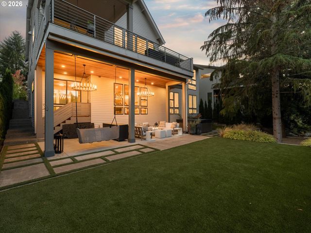 1225 Sw OPHELIA St, Portland, OR 97219