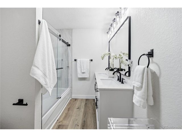 698 S 2nd Ave, Brighton, CO 80601