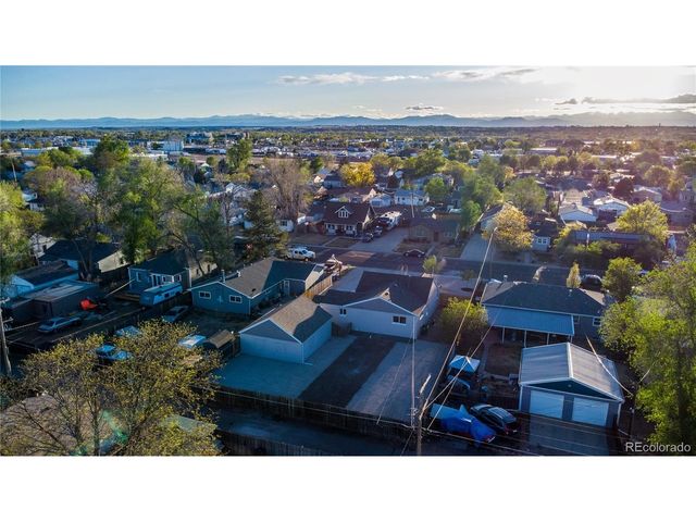 698 S 2nd Ave, Brighton, CO 80601