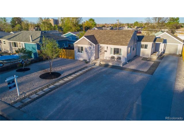 698 S 2nd Ave, Brighton, CO 80601