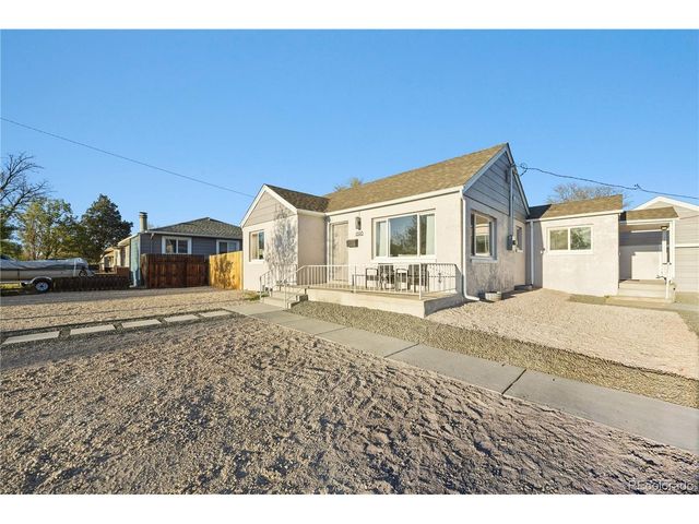 698 S 2nd Ave, Brighton, CO 80601