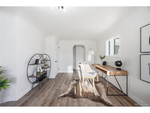 698 S 2nd Ave, Brighton, CO 80601