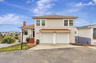 9883 Lawlor St, Oakland, CA 94605