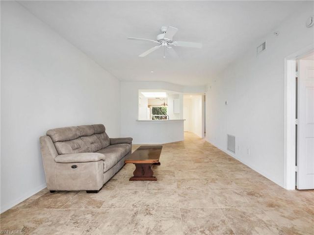 9851 Costa Mesa LN # 302, Bonita Springs, FL 34135