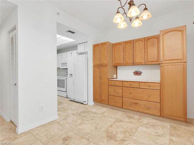9851 Costa Mesa LN # 302, Bonita Springs, FL 34135