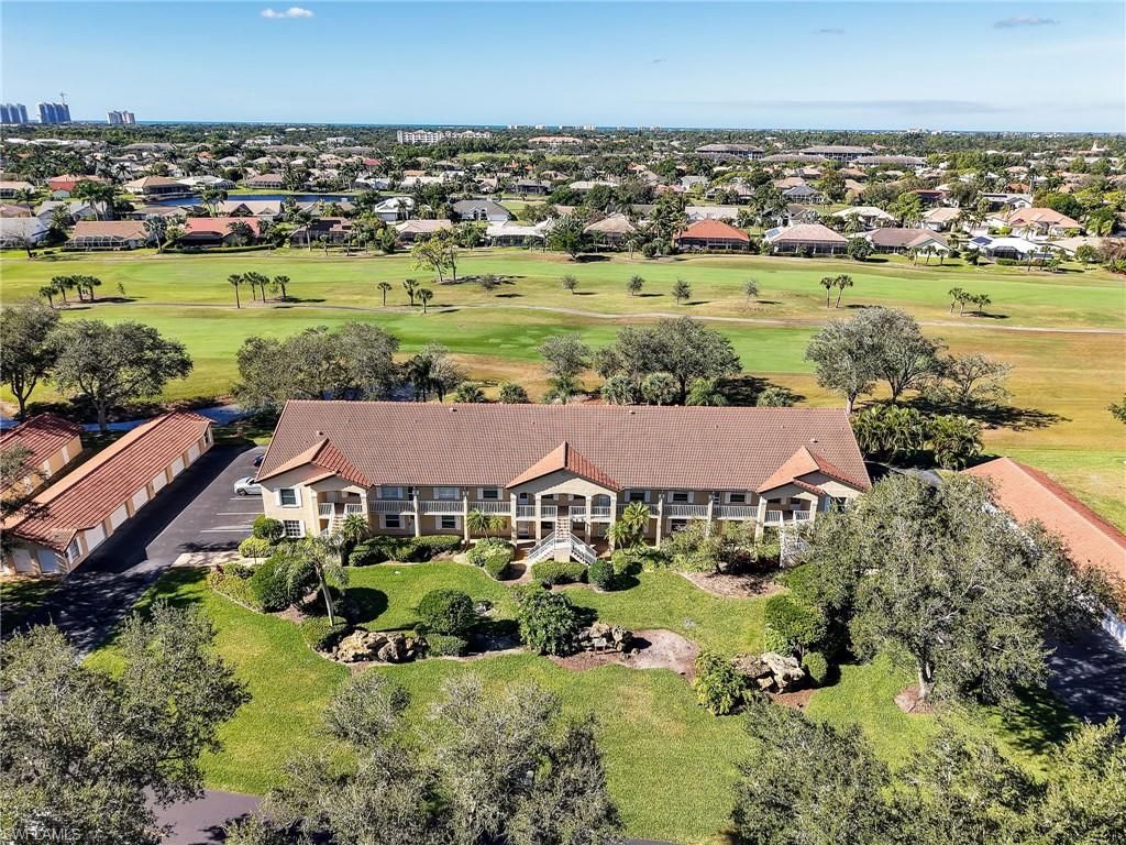 9851 Costa Mesa LN # 302, Bonita Springs, FL 34135