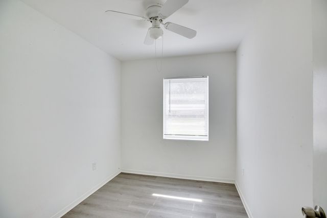 1625 30TH Avenue, Vero Beach, FL 32960