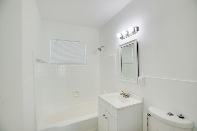 1625 30TH Avenue, Vero Beach, FL 32960