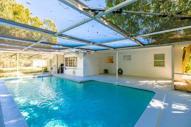1625 30TH Avenue, Vero Beach, FL 32960