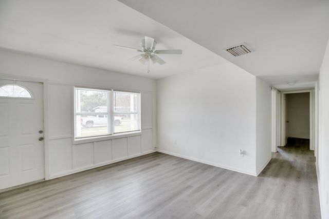 1625 30TH Avenue, Vero Beach, FL 32960