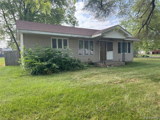 824 Harbor Avenue, Monroe, MI 48162