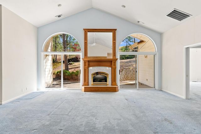 12717 Lake Wildwood Dr, Penn Valley, CA 95946