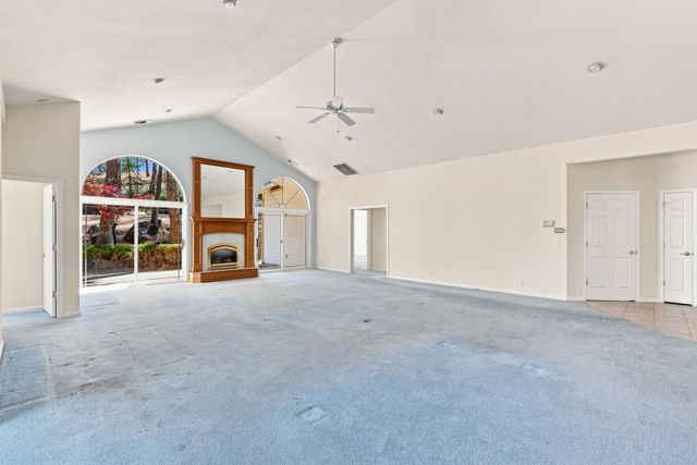 12717 Lake Wildwood Dr, Penn Valley, CA 95946