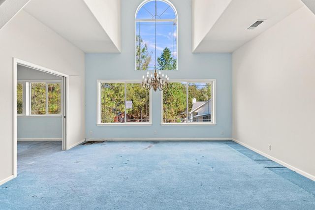 12717 Lake Wildwood Dr, Penn Valley, CA 95946