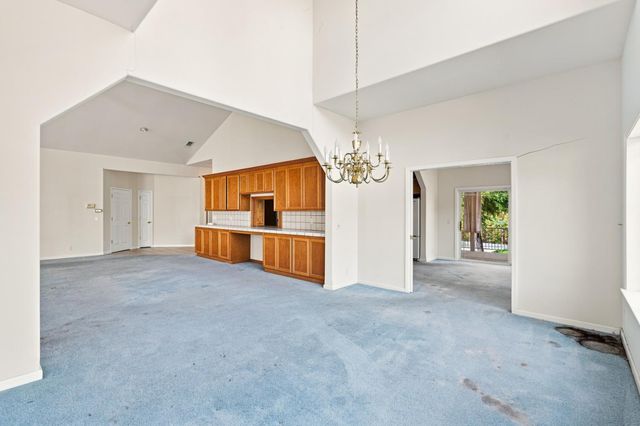 12717 Lake Wildwood Dr, Penn Valley, CA 95946