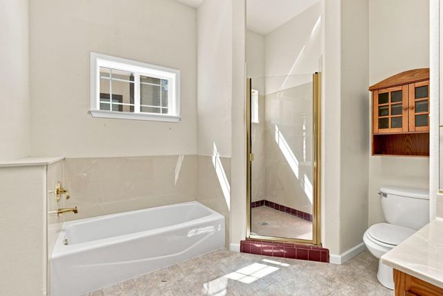 12717 Lake Wildwood Dr, Penn Valley, CA 95946