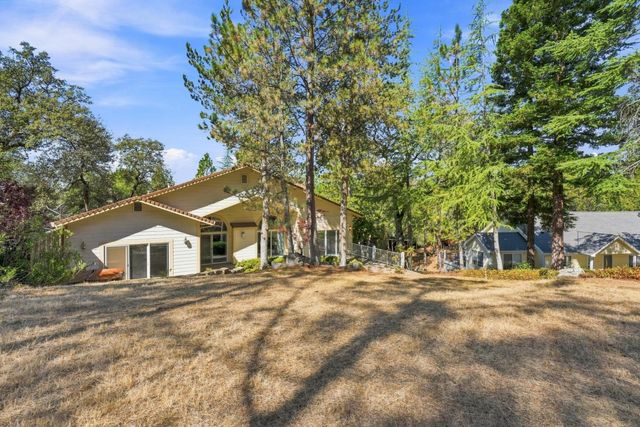 12717 Lake Wildwood Dr, Penn Valley, CA 95946