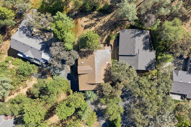 12717 Lake Wildwood Dr, Penn Valley, CA 95946