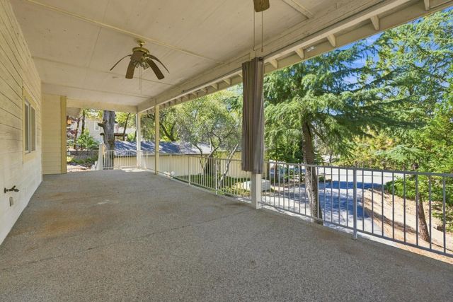 12717 Lake Wildwood Dr, Penn Valley, CA 95946