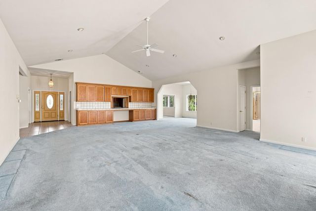 12717 Lake Wildwood Dr, Penn Valley, CA 95946