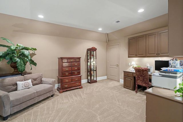 107 Mimosa Dr, Gallatin, TN 37066