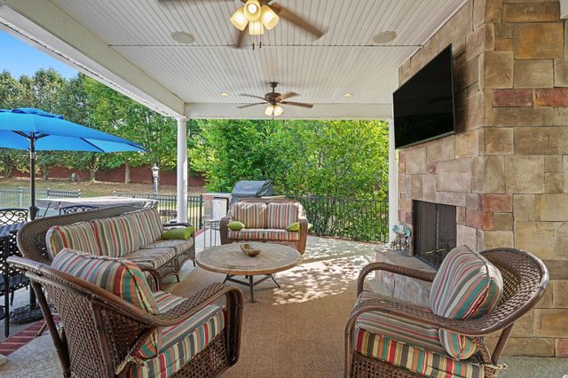 107 Mimosa Dr, Gallatin, TN 37066