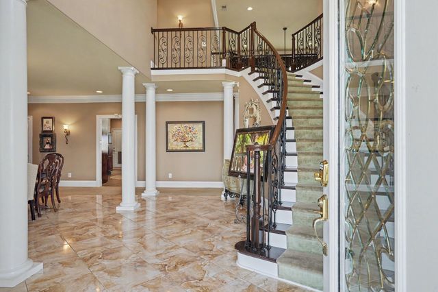 107 Mimosa Dr, Gallatin, TN 37066